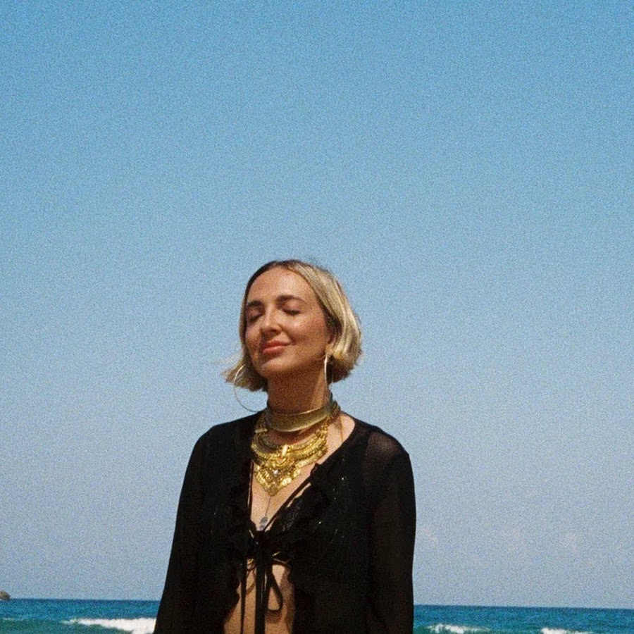 Paula Mattheus – Oxidado