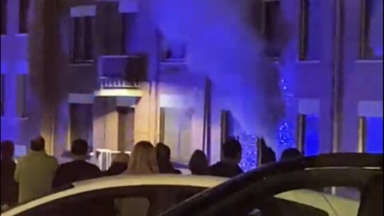 Herida tras saltar por la ventana en un incendio en San Adrián