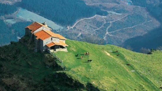 Llega una de las tradiciones más esperadas de Balmaseda: la misa en la ermita de Kolitza