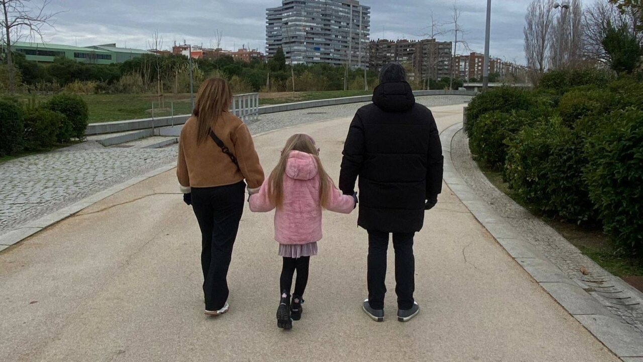 Regreso a casa tras la Navidad: 42 menores ucranianos vuelven este lunes desde Euskadi y Navarra