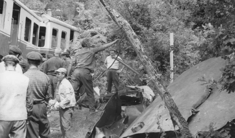 Cuando otra tragedia ferroviaria sacudió Bizkaia: el tren de Urduliz que dejó 33 muertos