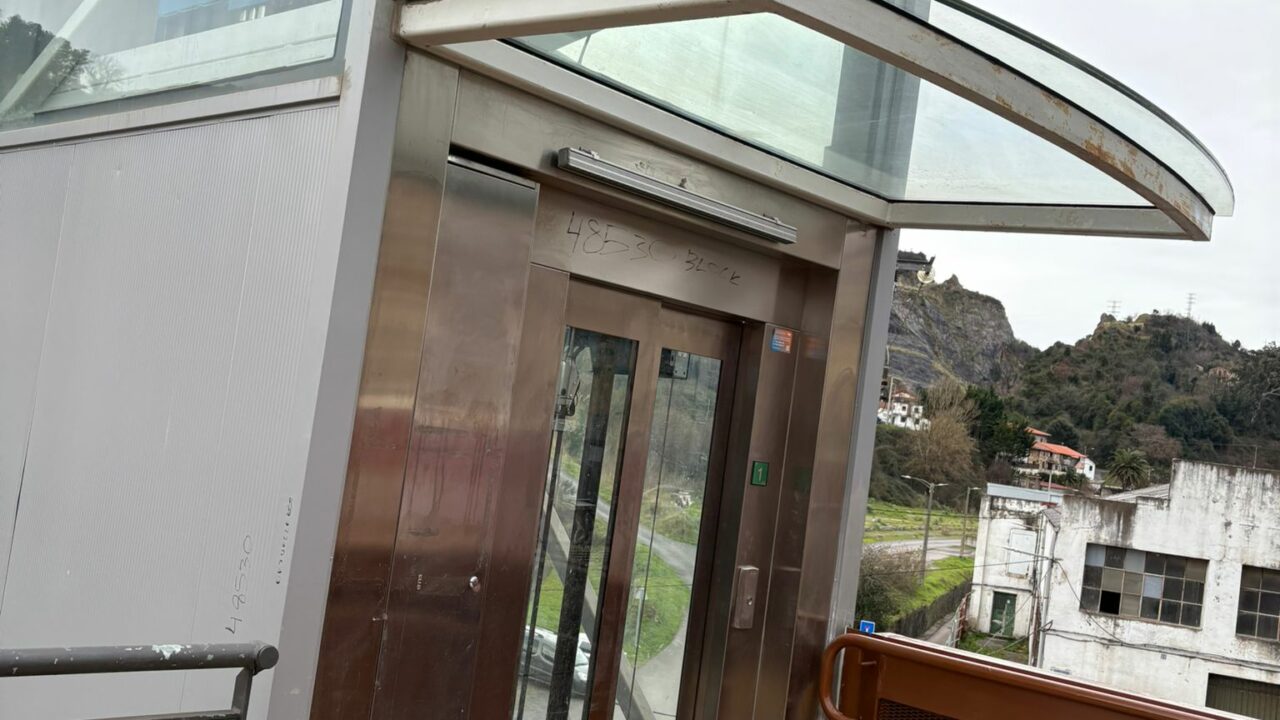 Ortuella reabre el ascensor de Golifar tras un mes cerrado por actos vandálicos