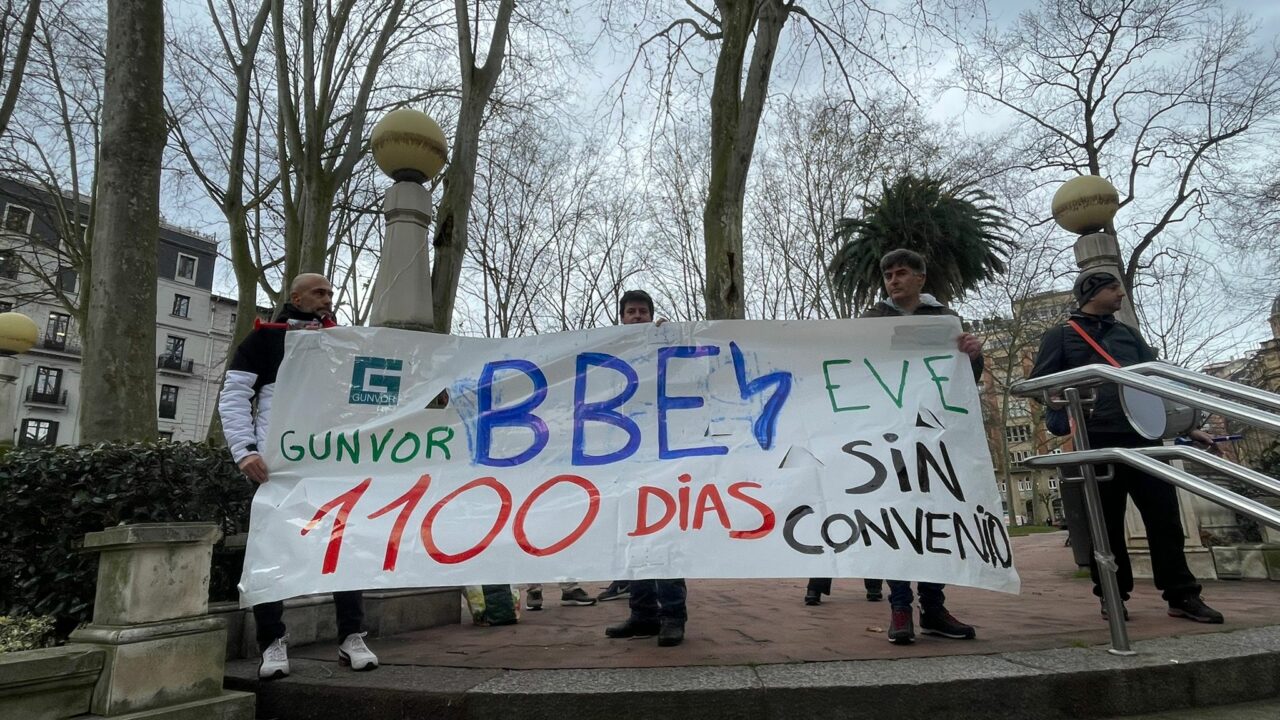 La plantilla de Bahía de Bizkaia Electricidad sigue manifestándose tras más de 1.100 días sin convenio