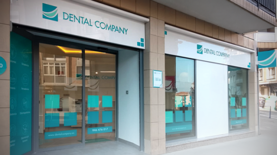 Las clínicas odontológicas que llegan a Bizkaia con la primera visita gratuita y diagnóstico completo