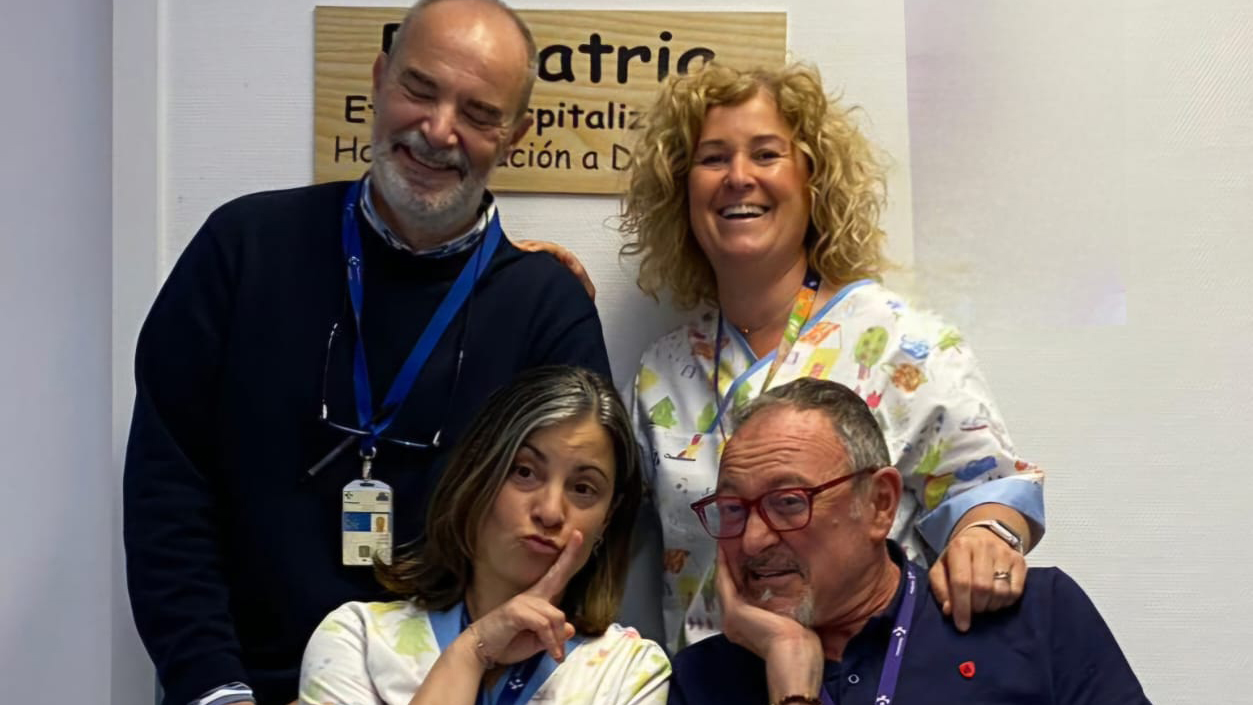 Moskotarrak otorga el premio El más dulce del año al pediatra que acompaña a niños en situación terminal