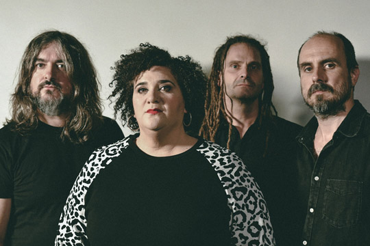 Zea Mays se marcha a Inglaterra para grabar su próximo disco