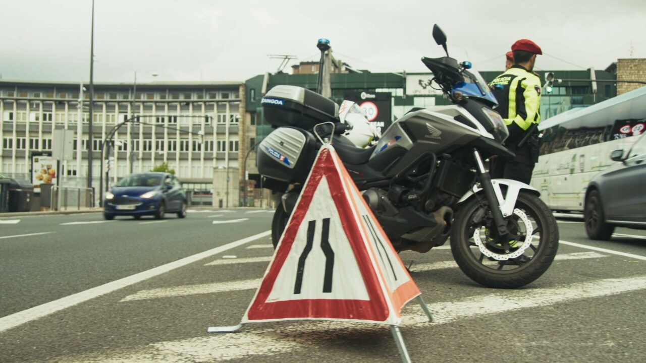 Más vigilancia para los taxis y vehículos VTC en Bilbao
