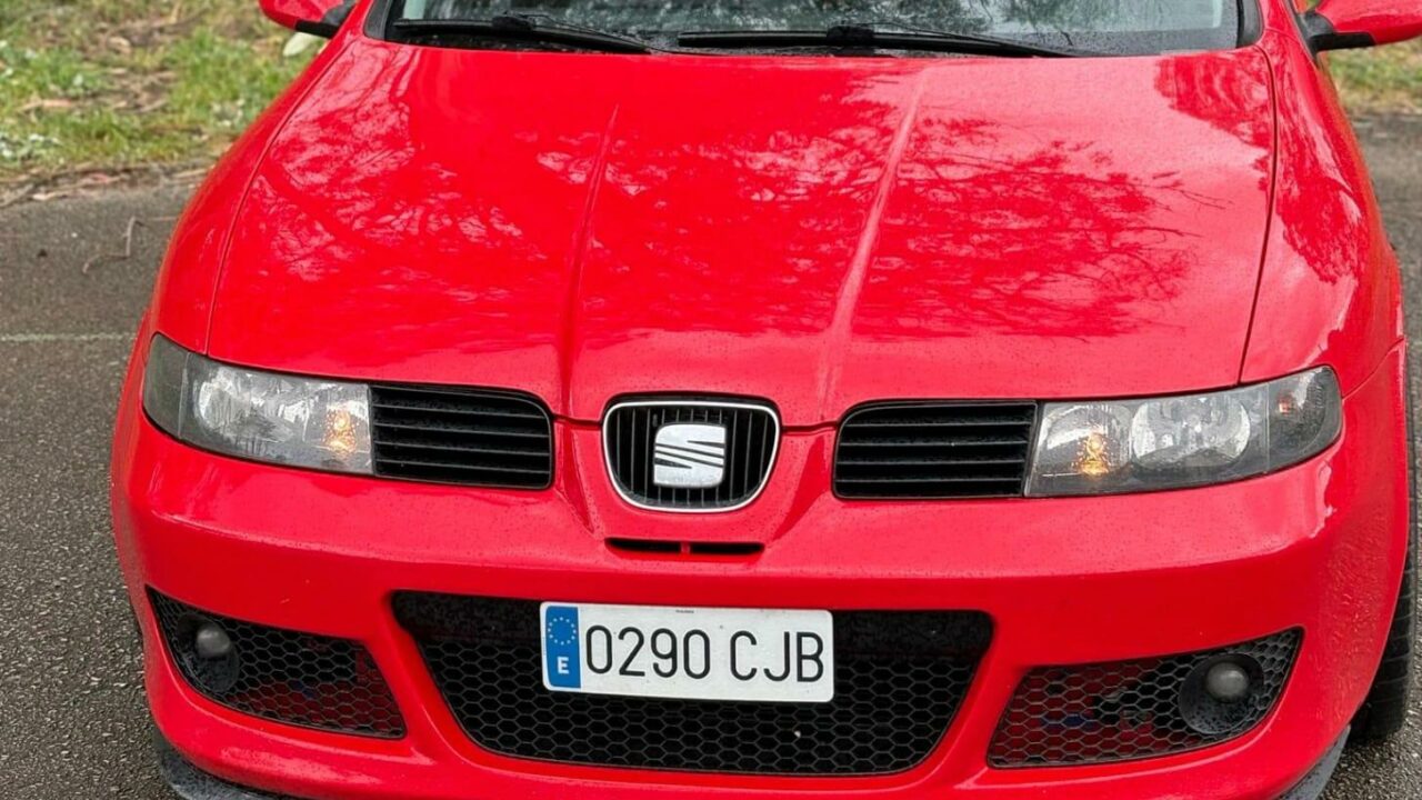 Roban el coche del hijo de un vecino de Miribilla en el interior de su propio garaje