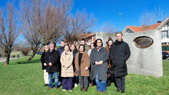 Getxo rinde homenaje a las víctimas del franquismo en un acto de memoria y reconciliación
