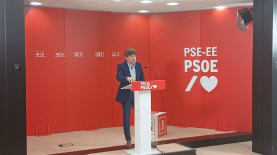 Eneko Andueza responde a Feijoó y ve difícil un futuro acuerdo con EH Bildu