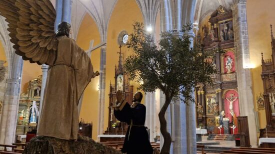 350 años de fe: la Santa Escuela de Cristo exhibe una exposición única en Orduña
