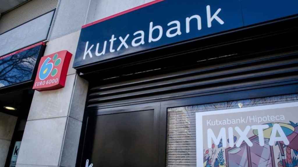 Cajasur desaparece como marca y culmina su integración en Kutxabank: así refuerza el grupo vasco su presencia en Andalucía