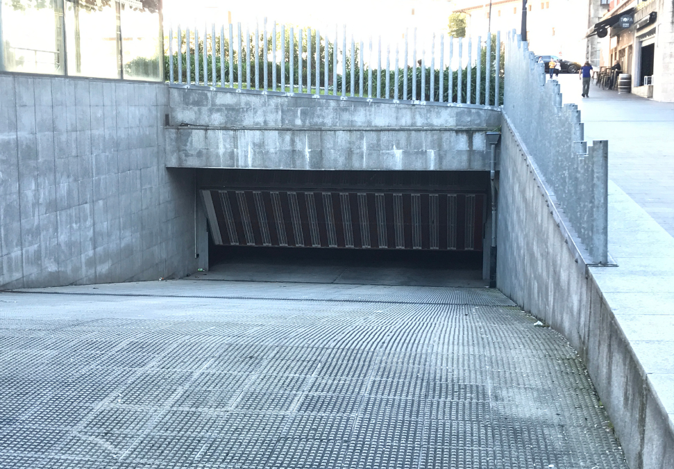 Cómo solicitar una plaza en los garajes municipales de Galdakao en 2026: alquiler desde 36 euros al mes