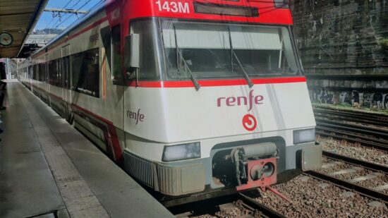 Renfe Cercanías programa servicios especiales de tren para disfrutar del Vía Crucis Viviente de Balmaseda