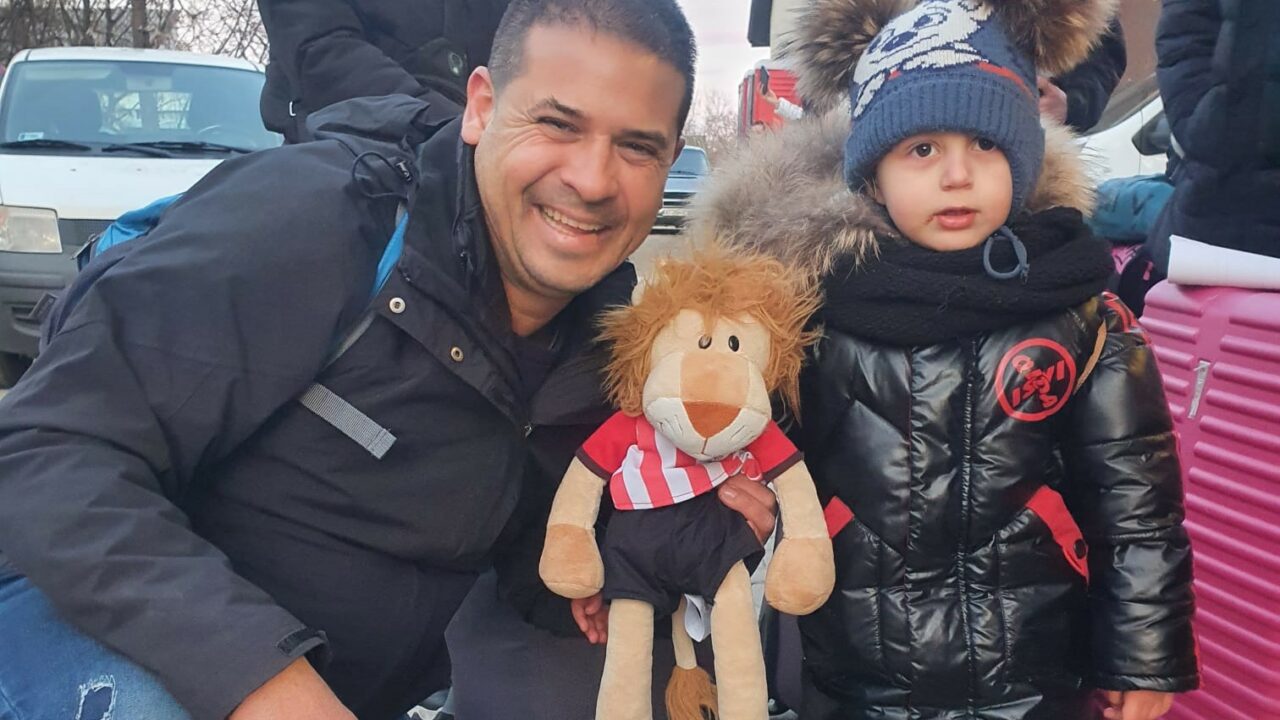 Jesús, el bilbaíno que cruzó Europa en furgoneta para ayudar a Ucrania: “El llanto de los niños me tocó el corazón”