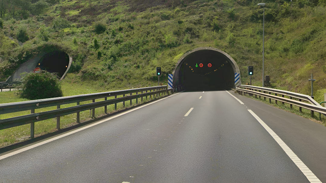 Nuevo radar en la AP-8 en Gipuzkoa: entra en funcionamiento un cinemómetro a 80 km/h