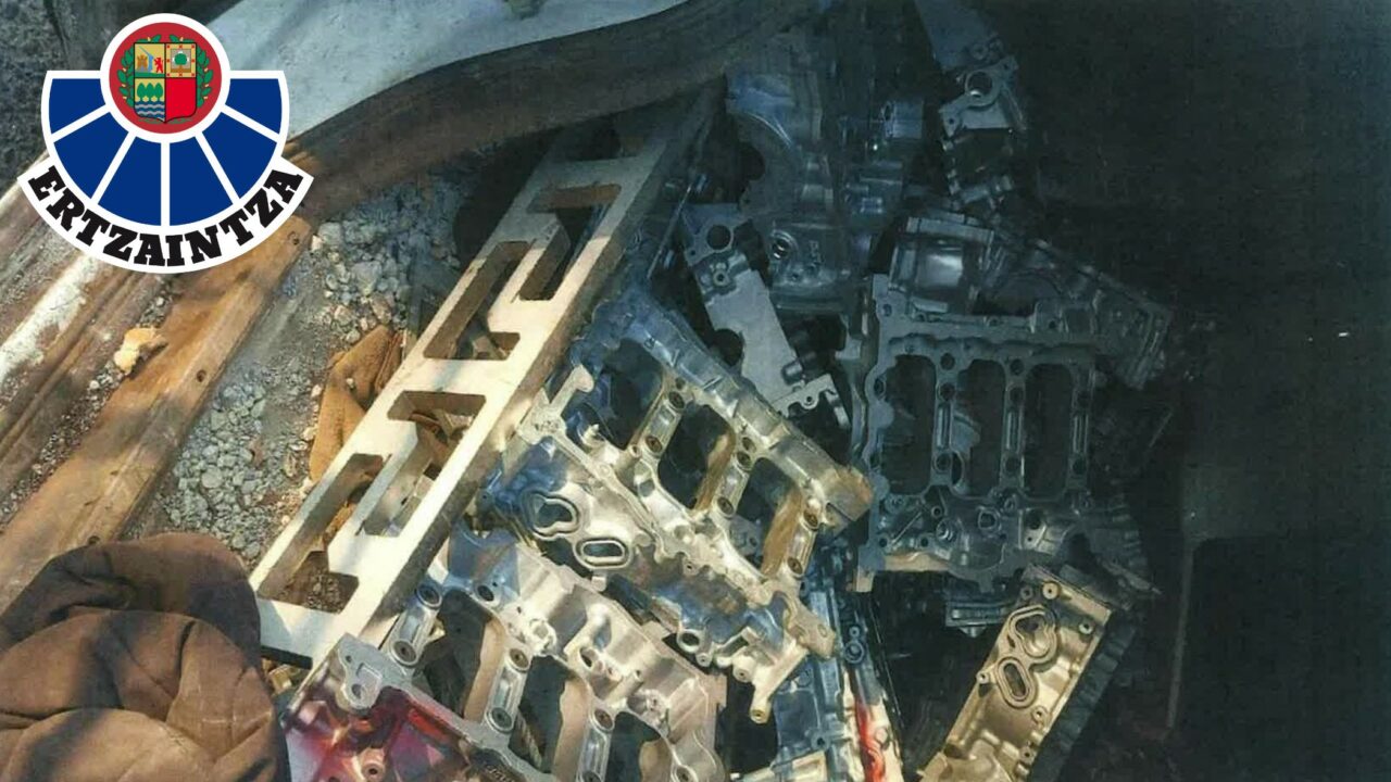 Cae una banda por robar en una empresa de Aretxabaleta: cinco detenidos con una furgoneta cargada de metal