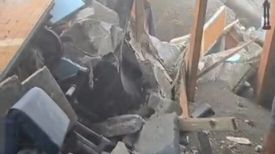 Se desploma parte del techo del gimnasio municipal de Ortuella sin causar heridos