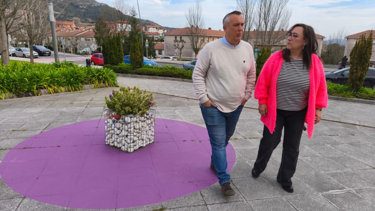 Abanto Zierbena se vuelca con el 8M