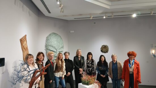 19 escultoras vascas exponen sus obras en Bilbao durante los meses de marzo y abril