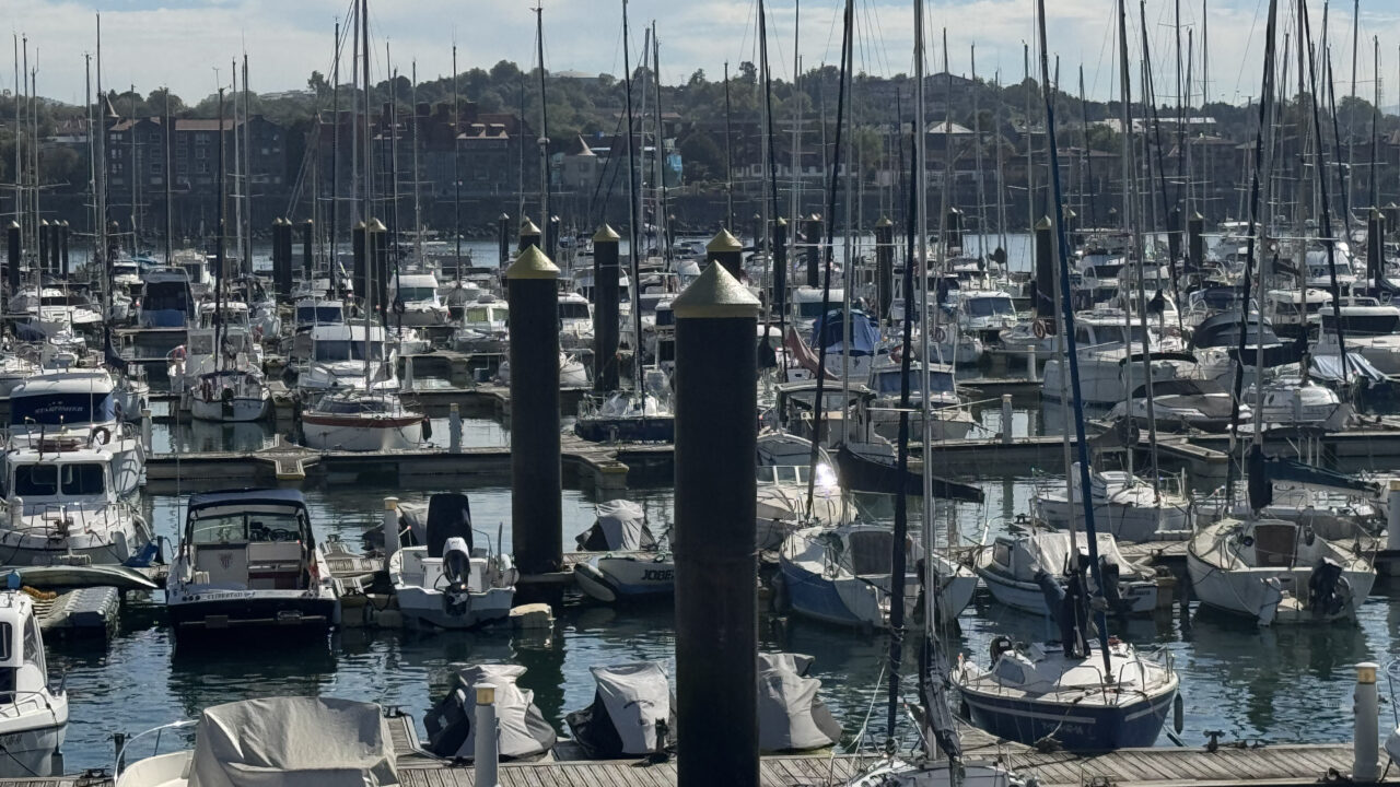 El Puerto Deportivo de Getxo formaliza 322 contratos de amarres desde el inicio de su regularización