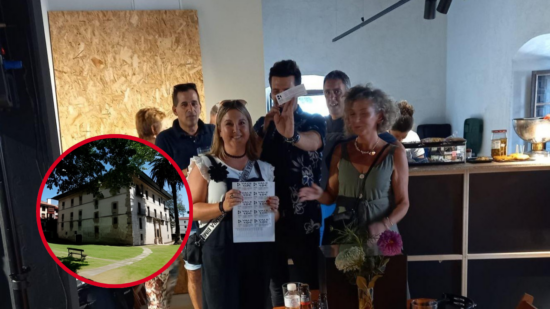 El palacio de Balmaseda que se convierte en una gran feria de rebajas durante dos días