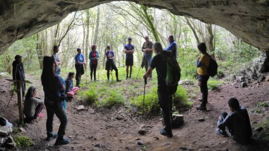 Semana Santa en Lanestosa: cuevas, rutas de montaña y ciencia protagonizan las XIII Jornadas de Naturaleza