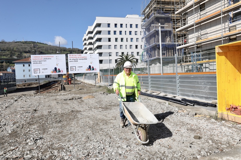 Comienza la construcción de 66 viviendas protegidas de alquiler en Zorrotzaurre con entrega prevista en 2028