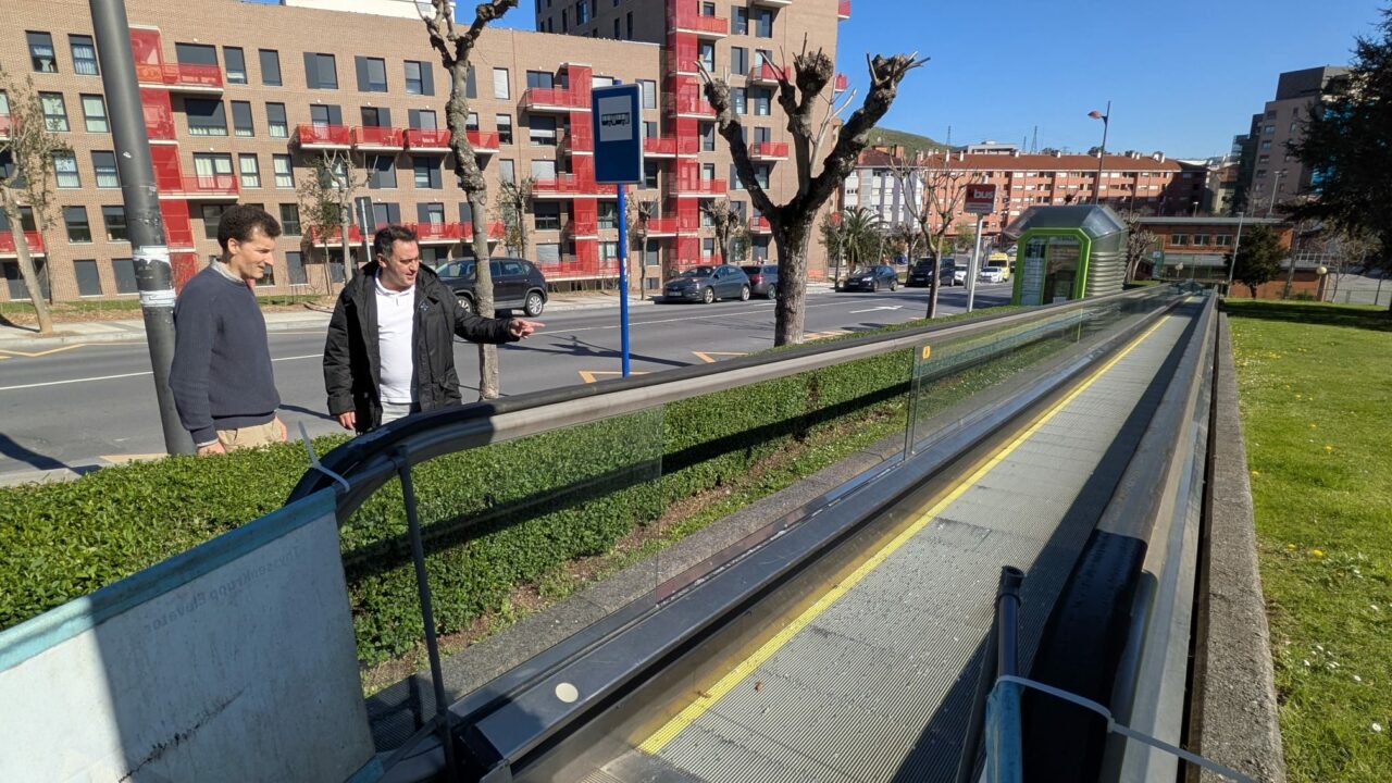 Un nuevo acto vandálico en Barakaldo paraliza la rampa mecánica de Andikollano durante semanas