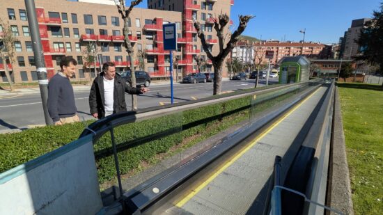 Un nuevo acto vandálico en Barakaldo paraliza la rampa mecánica de Andikollano durante semanas