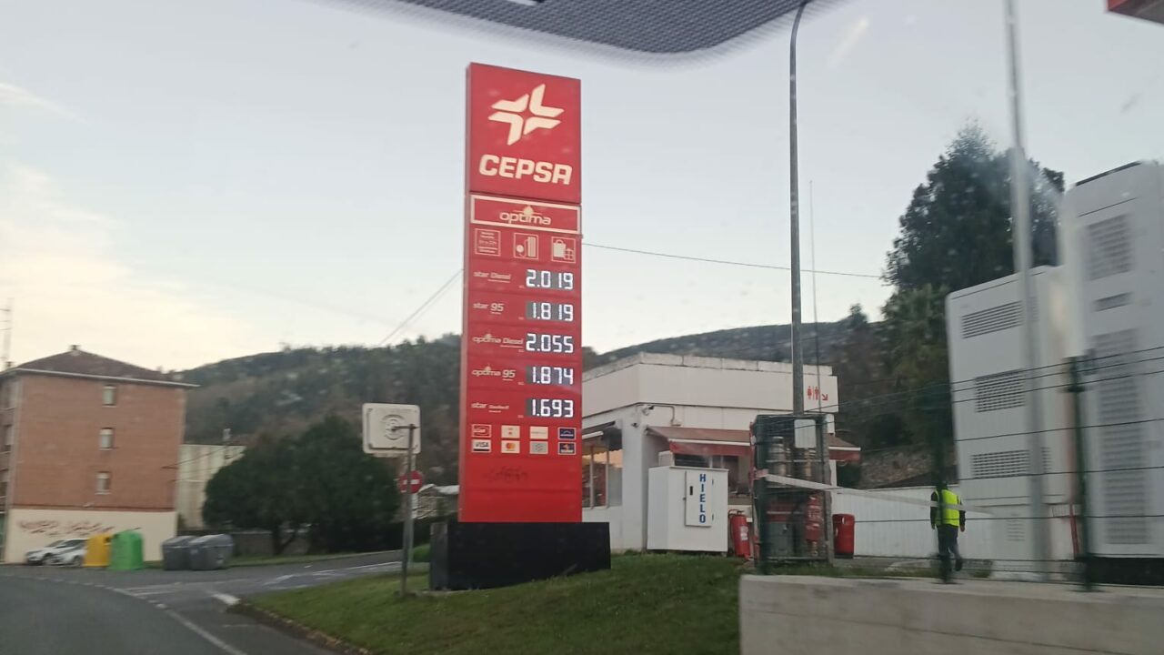 El precio del diésel supera los 2 euros por litro en varias gasolineras de Bizkaia