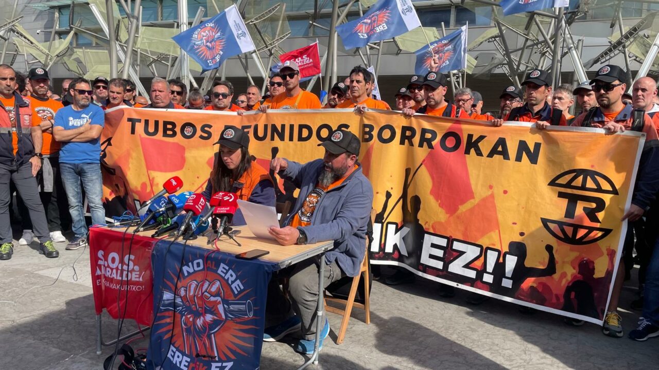 El comité de Tubos Reunidos denuncia presión y manipulación y mantiene la huelga indefinida en Amurrio