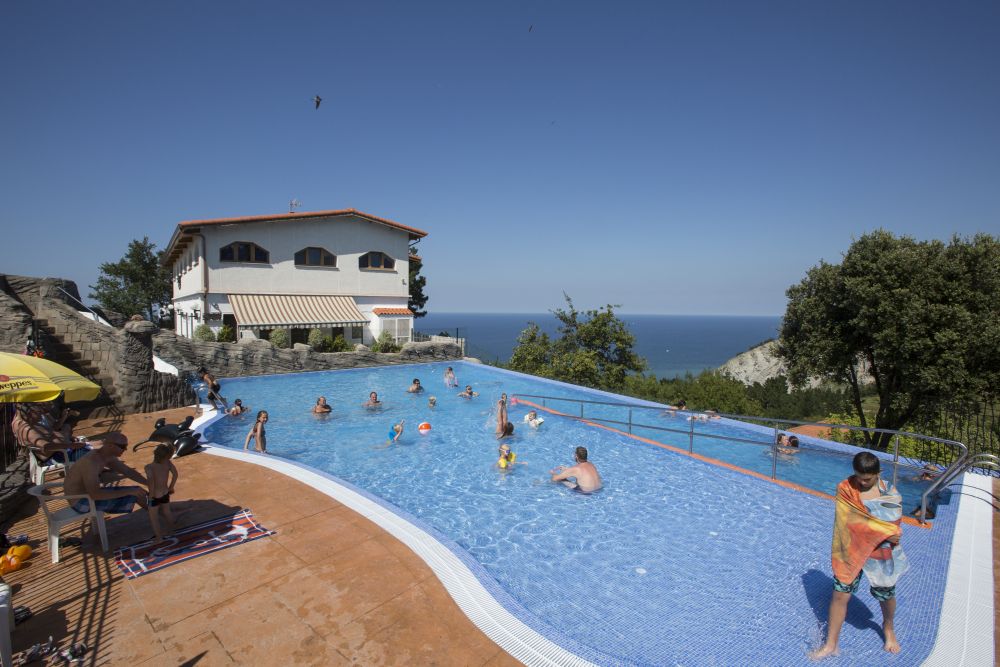 Los campings de Euskadi rozan el 80% de ocupación y apuntan a una Semana Santa clave pendiente del tiempo