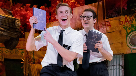 Bilbao se prepara para el fenómeno teatral de ‘The Book of Mormon’: humor irreverente y música en directo