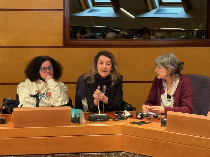 Colectivos de personas con discapacidad piden cambios en el sistema de doble validación del transporte público