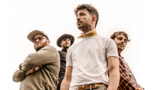 ‘Itzuliko Naiz’ será la canción oficial de la Itzulia 2026: Momak pone banda sonora al regreso