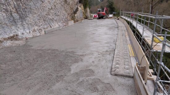 La N-232 en Los Hocinos reabre el 1 de abril con carril alternativo tras dos meses cortada