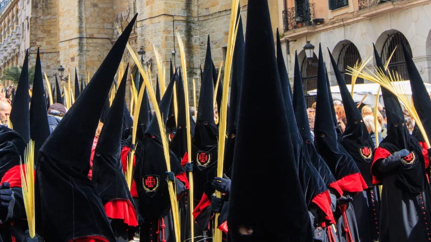 Semana Santa Bilbao 2026: más cofrades y público pese a la lluvia y varias procesiones suspendidas