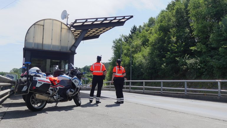 Echa el freno: Ertzaintza y Policías Locales realizan una campaña de control de velocidad esta semana