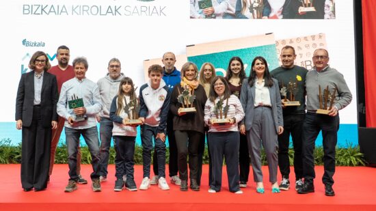 La gala Bizkaia Kirolak Saria reivindica el deporte base en el territorio