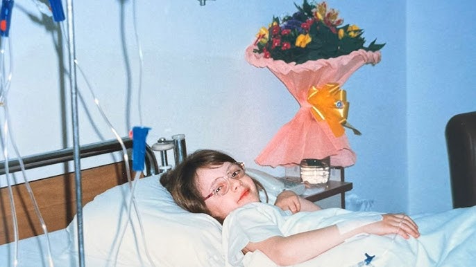 Así suena el nuevo single de superación personal de Flor y Trol