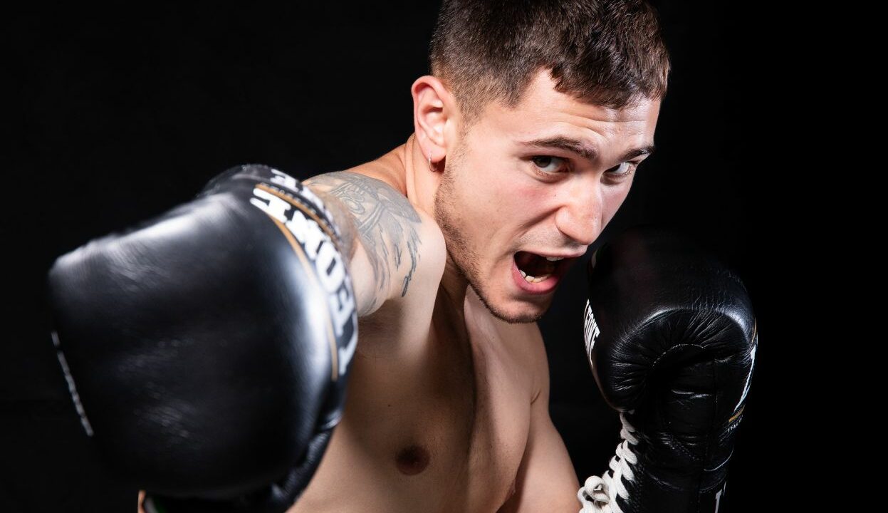 Zaratamo vivirá su primera noche de boxeo profesional con el combate entre Erlantz Tejada y José Luis Commisso