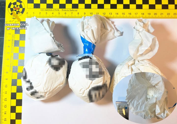 Dos detenidos por tráfico de drogas en Noja y Meruelo tras controles en zonas de ocio y carretera