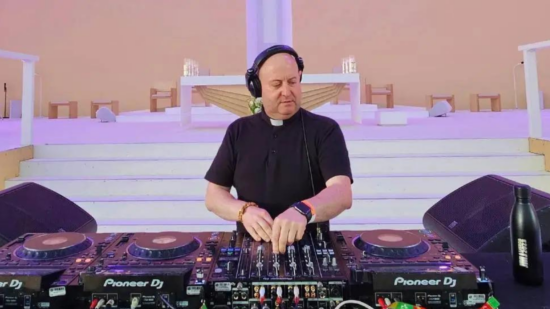 Así suena la versión cristiana de ‘CAFé CON RON’ de Bad Bunny