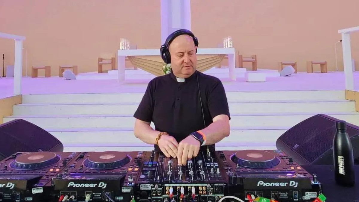 Así suena la versión cristiana de ‘CAFé CON RON’ de Bad Bunny