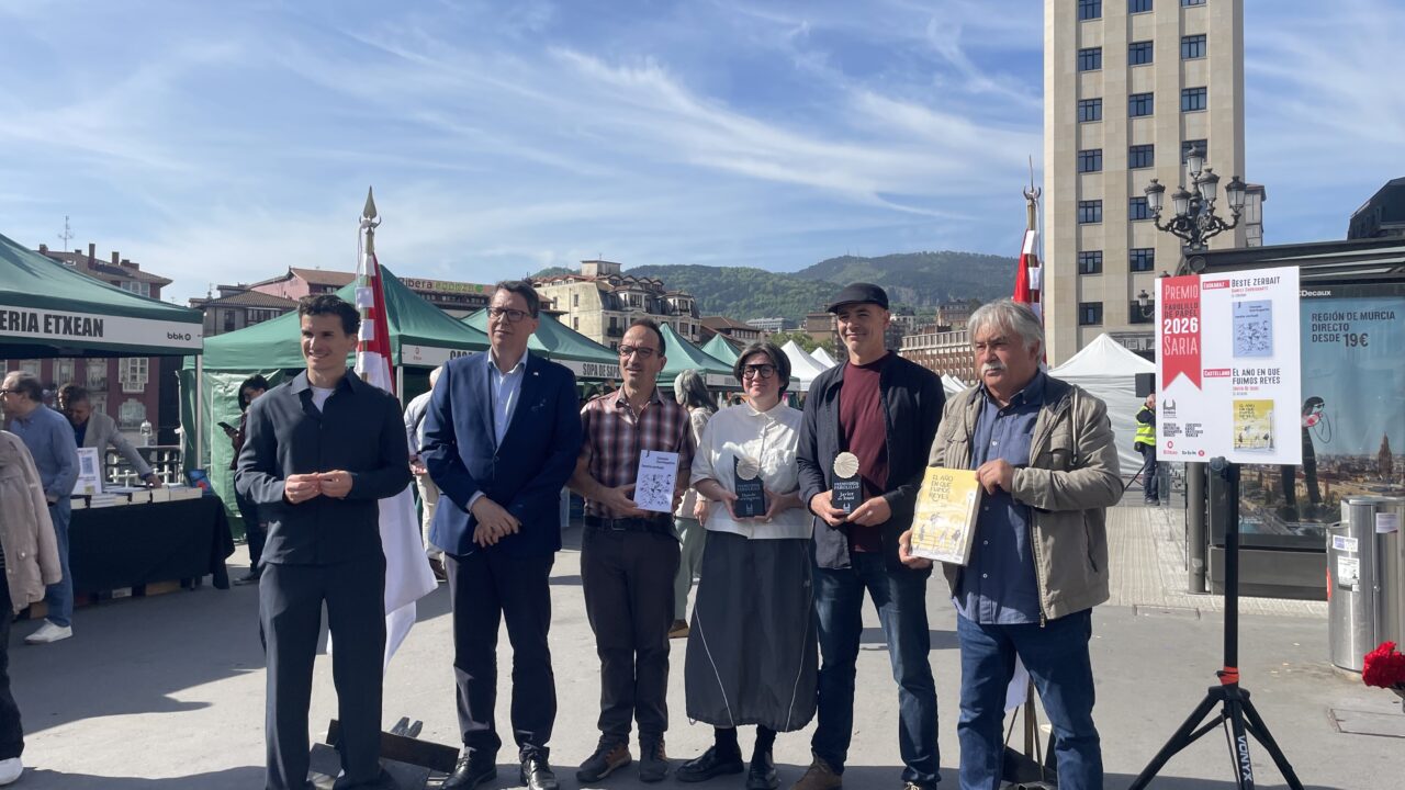 Bilbao celebra el Día Internacional del Libro con los premios ‘Farolillo de Papel’ y actividades literarias