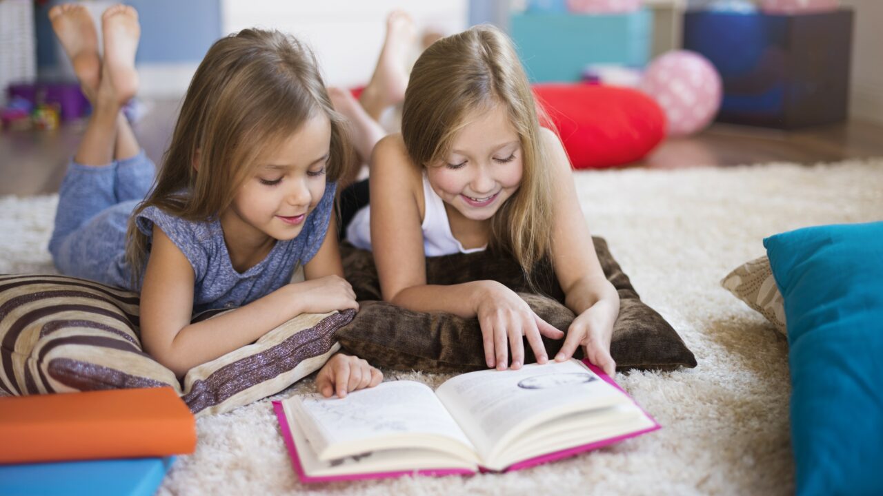 Los libros favoritos de los niños: las recomendaciones infantiles para el Día del Libro en el TxikiWhatsApp