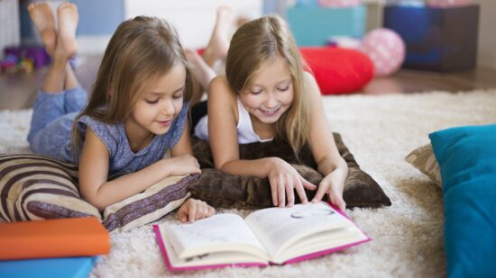 Los libros favoritos de los niños: las recomendaciones infantiles para el Día del Libro en el TxikiWhatsApp