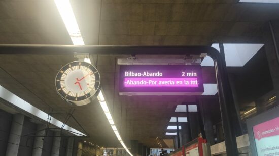 Robo de cable en Cercanías Bilbao hoy: retrasos y supresiones en las líneas C1 y C3