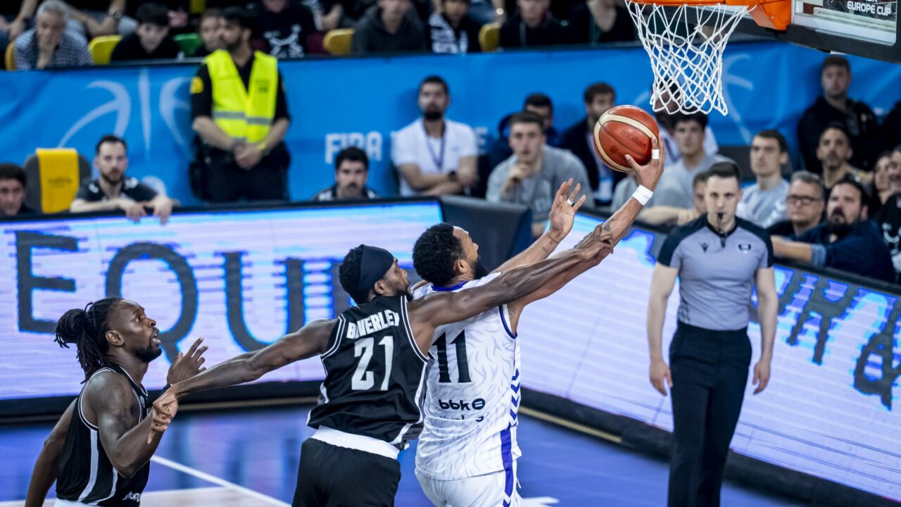 ¡El Surne Bilbao levanta su segunda FIBA Europe Cup!